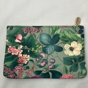 Ipsy Green floral print small pouch